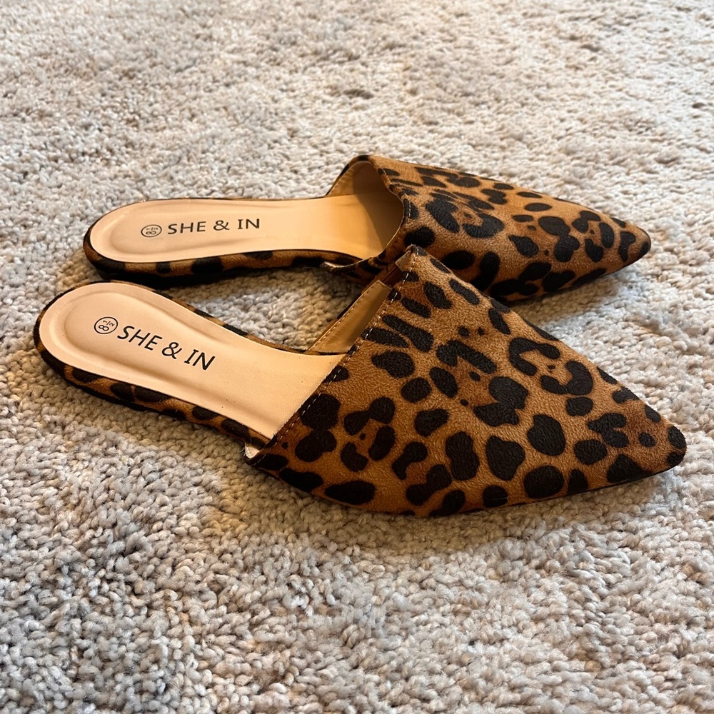 Cheetah print ballet flat mules
